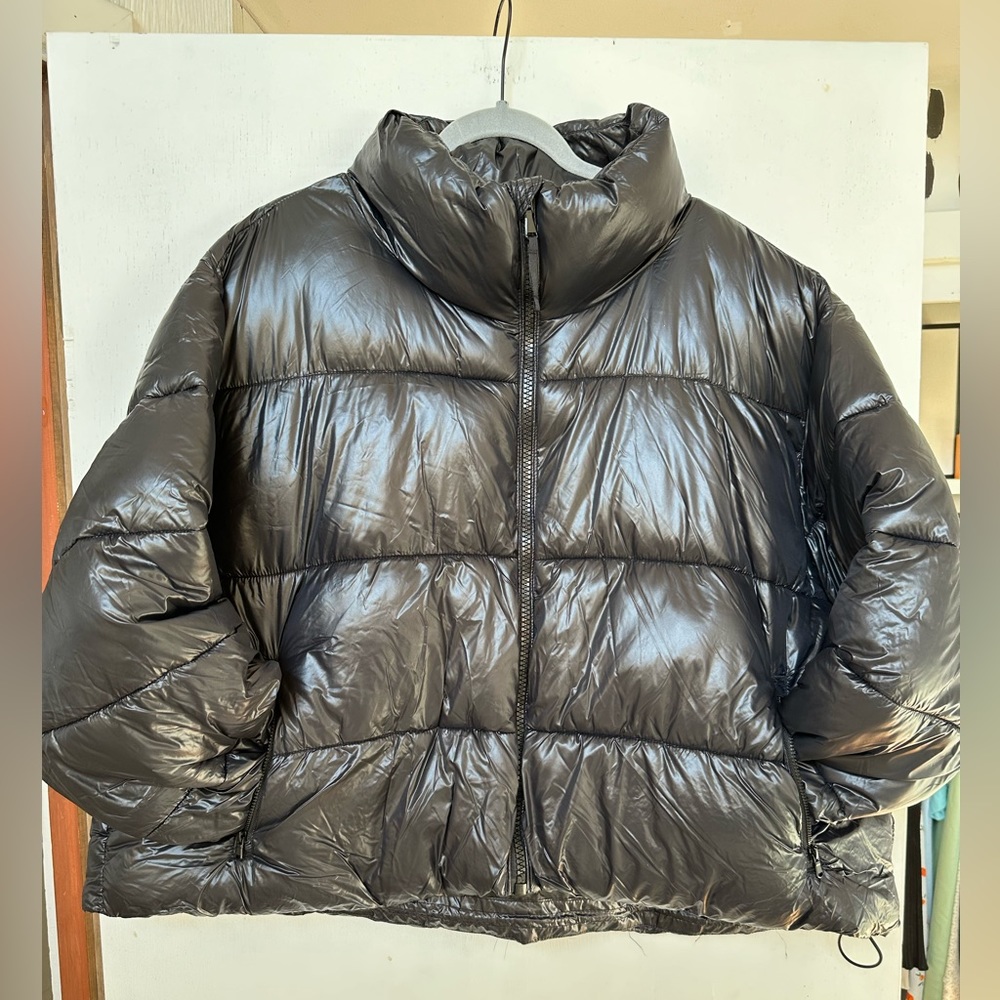 Cropped Puffer Jacket